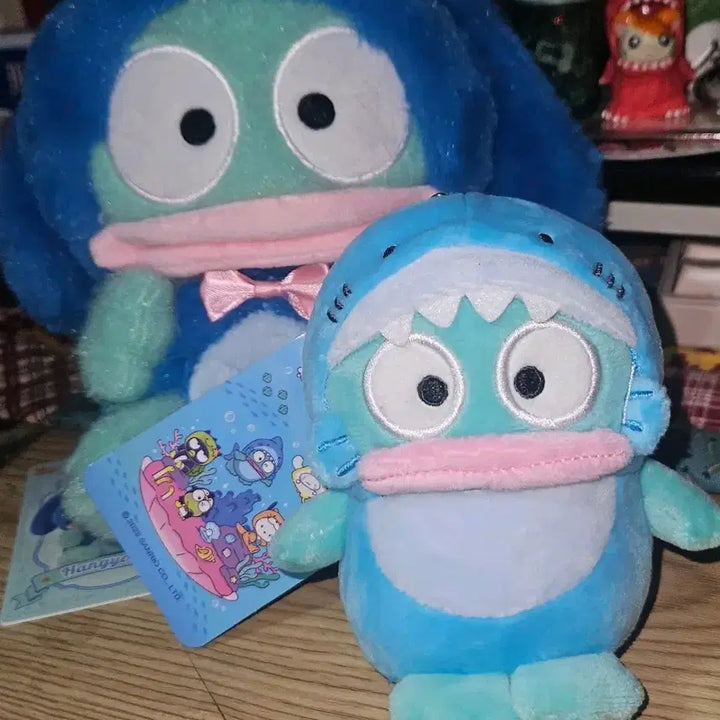 [BUNJANG] Sanrio Collaboration Hangyodon Shark Plush Doll / 롯데월드 아쿠아리움 산리오 콜라보 한교동 / 인형 누이 상어