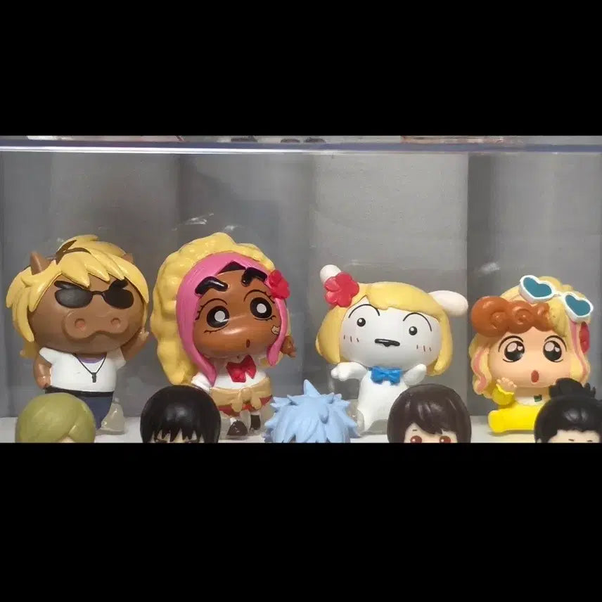 [BUNJANG] Crayon Shin-chan Gyaru Gacha Set (4 types) / 짱구 갸루 가챠 4종 일괄
