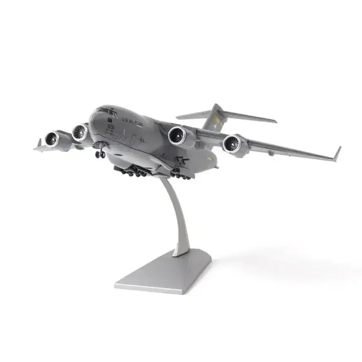 [BUNJANG] C-17 Globemaster Transport Aircraft Model (Diecast) / (금속) C-17 글로브마스터 수송기 모형(피규어) 팝니다.