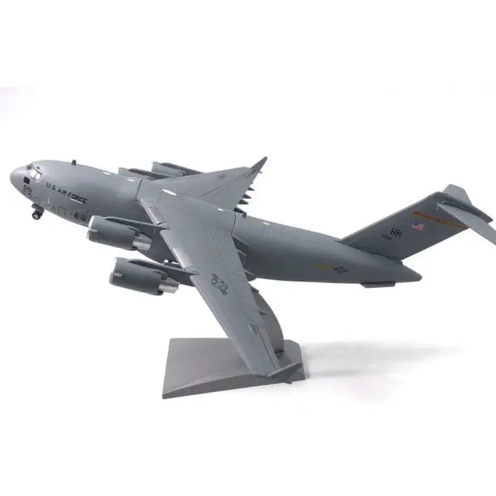 [BUNJANG] C-17 Globemaster Transport Aircraft Model (Diecast) / (금속) C-17 글로브마스터 수송기 모형(피규어) 팝니다.