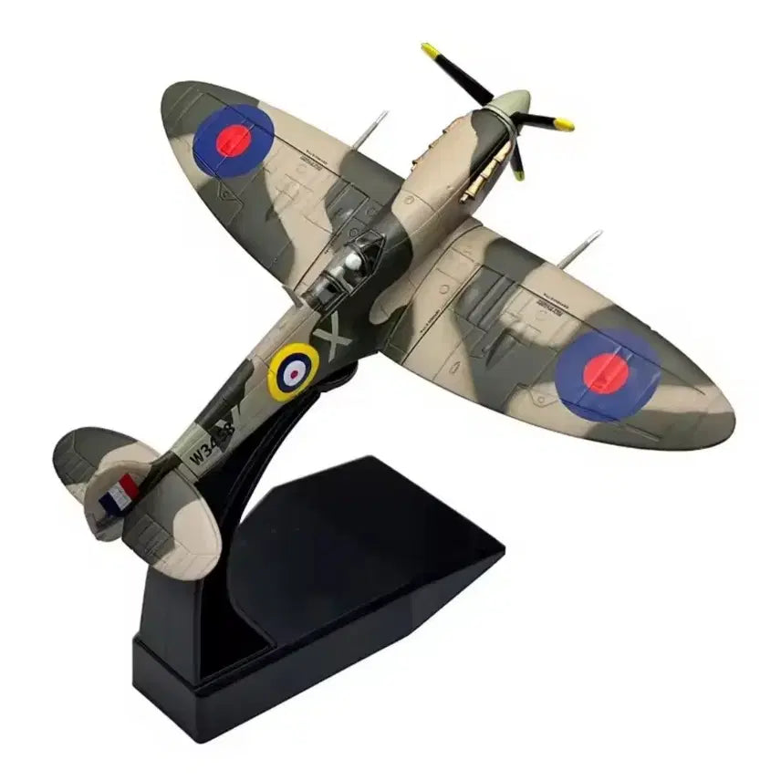 [BUNJANG] Spitfire Fighter Jet Model 1/72 Scale Alloy / (금속) 스핏파이어 전투기 모형(피규어) 팝니다.