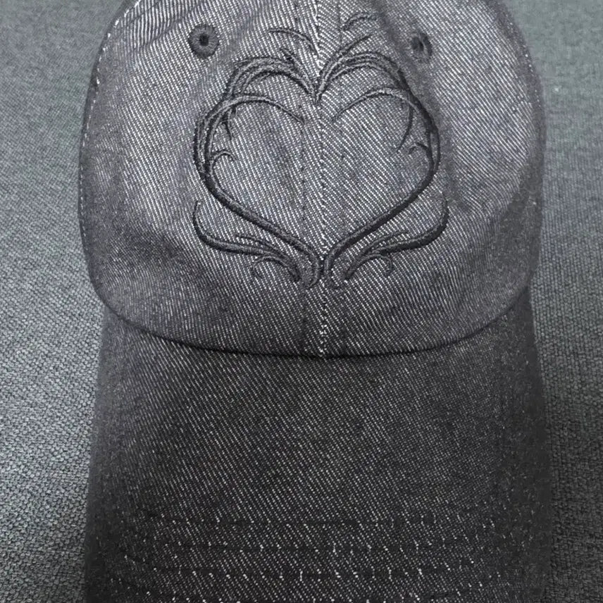 [BUNJANG] Blue Valentine Everline Popup Ball Cap / 블루발렌타인 에버라인 팝업 볼캡