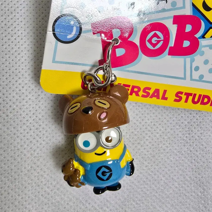 [BUNJANG] Universal Studios Minions Bob Earring Figure / 유니버셜 스튜디오 미니언즈 밥 귀찌 피규어