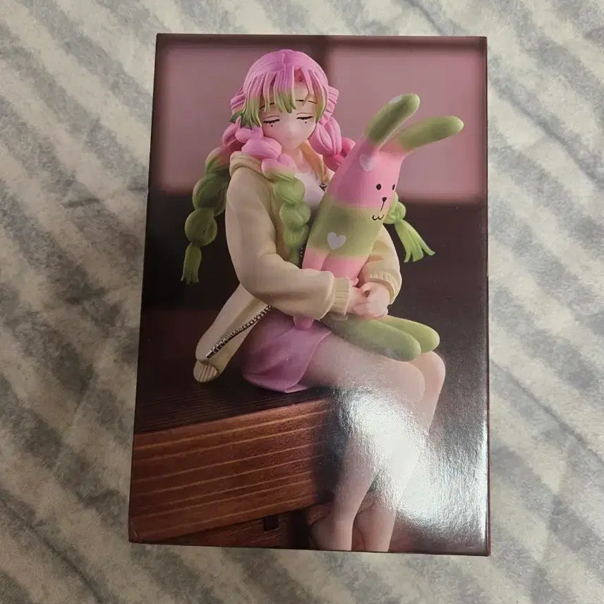 [BUNJANG] Demon Slayer Kanroji Mitsuri Rabbit Figure / 귀멸의 칼날 칸로지 미츠리 토끼 피규어
