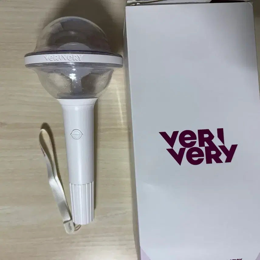 [BUNJANG] VERIVERY Verivery Bong Lightstick / 베리베리 베러봉 판매