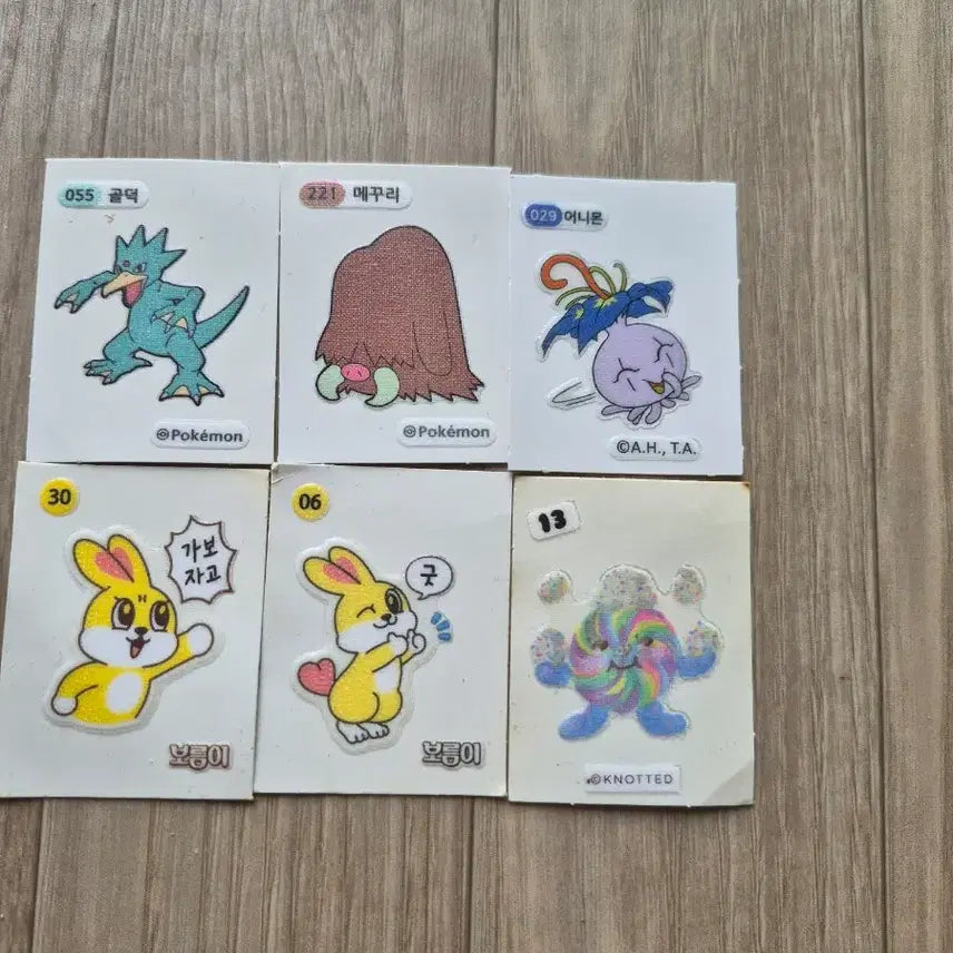 [BUNJANG] Pokemon &amp; Digimon Sticker Collection / 포켓몬 디지몬 띠부씰 골덕,메꾸리,어니몬,보름이