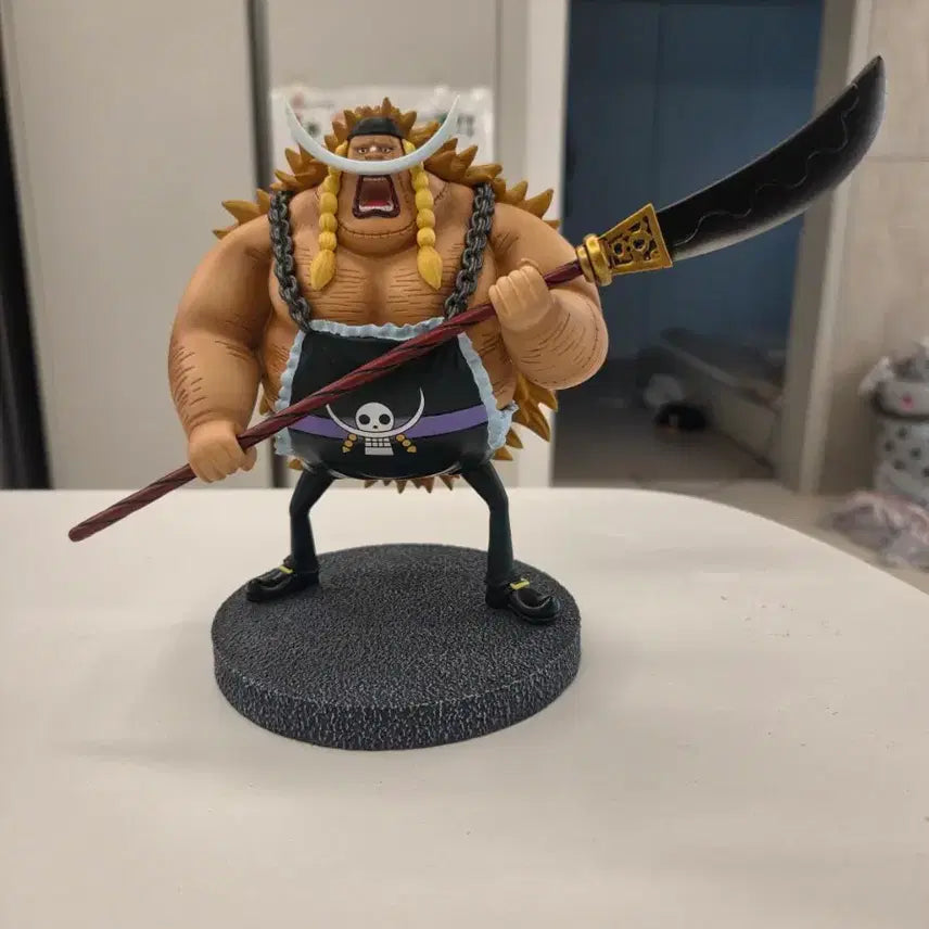 [BUNJANG] One Piece Edward Weevil Resin Figure (Whitebeard&