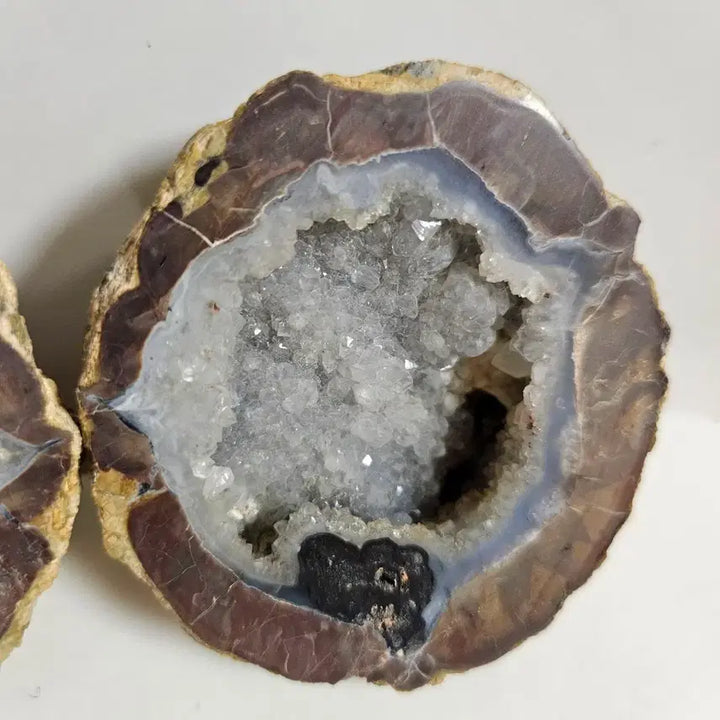 [BUNJANG] Beautiful Raw Crystal Geode / 이쁜 원석