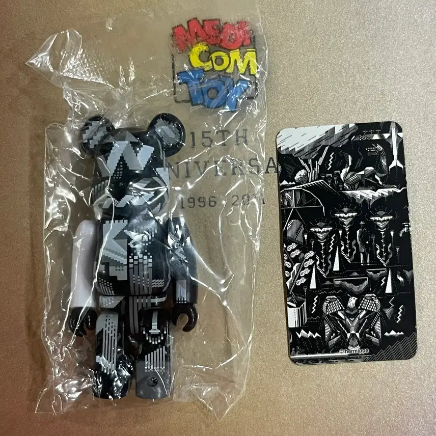 [BUNJANG] Bearbrick 37th Artist Hermiphe / 베어브릭 37탄 아티스트 헤르미페