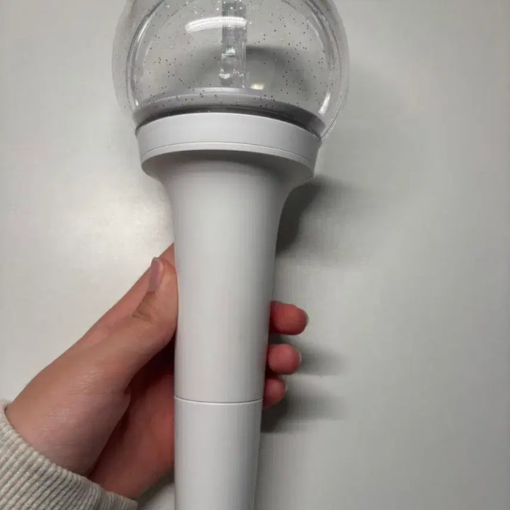 [BUNJANG] IVE Official Light Stick - 1st Generation / 아이브 응원봉 1기 판매
