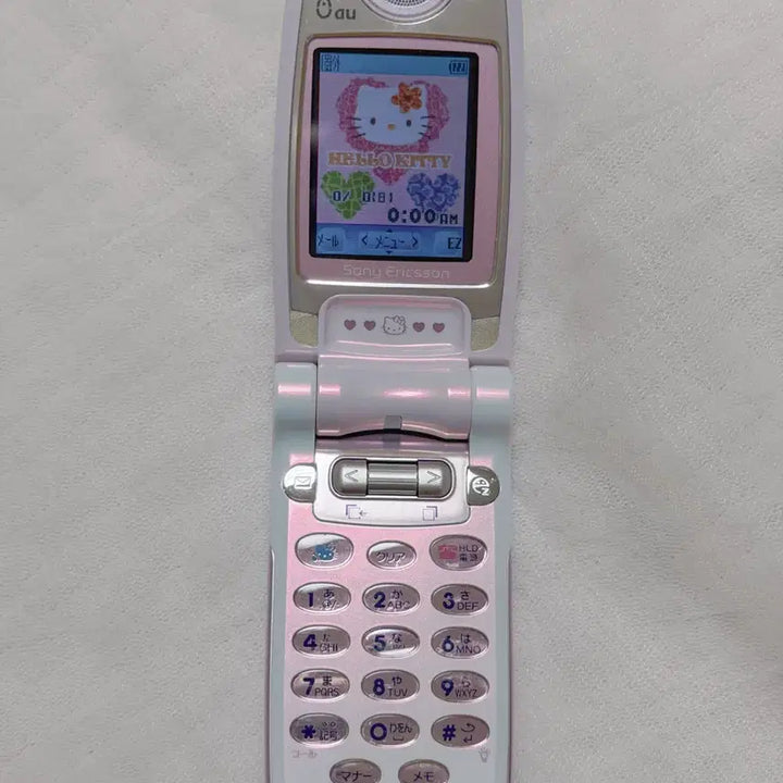 [BUNJANG] Sanrio Hello Kitty 2002 Vintage Folder Phone / 2002 산리오 헬로키티 빈티지 폴더폰 판매합니다.