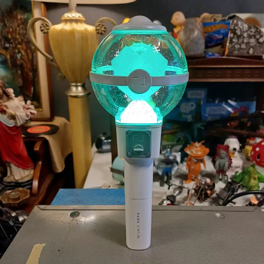 [BUNJANG] Park Jihoon Lightstick / 박지훈 뽑봉 응원봉만