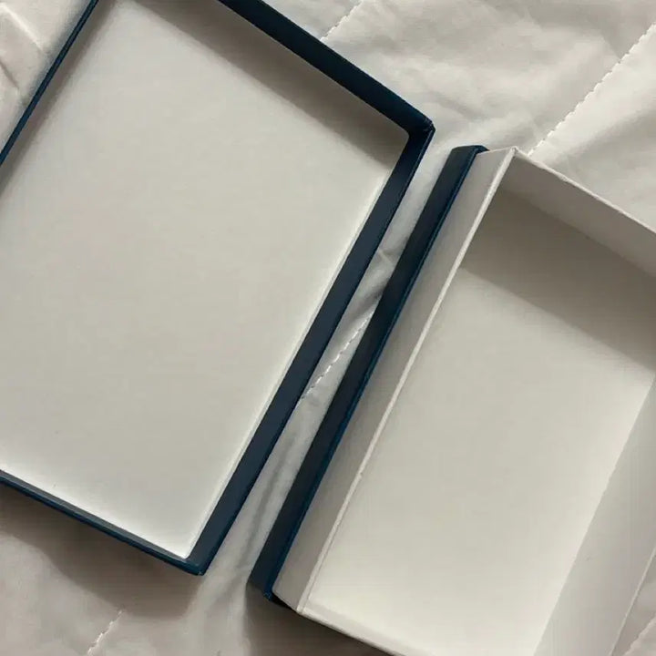 [BUNJANG] BTS V Kim Taehyung Photocard Storage Box / 방탄소년단 퍼즐 함 뷔 김태형 포카, 비공굿 보관에 좋음