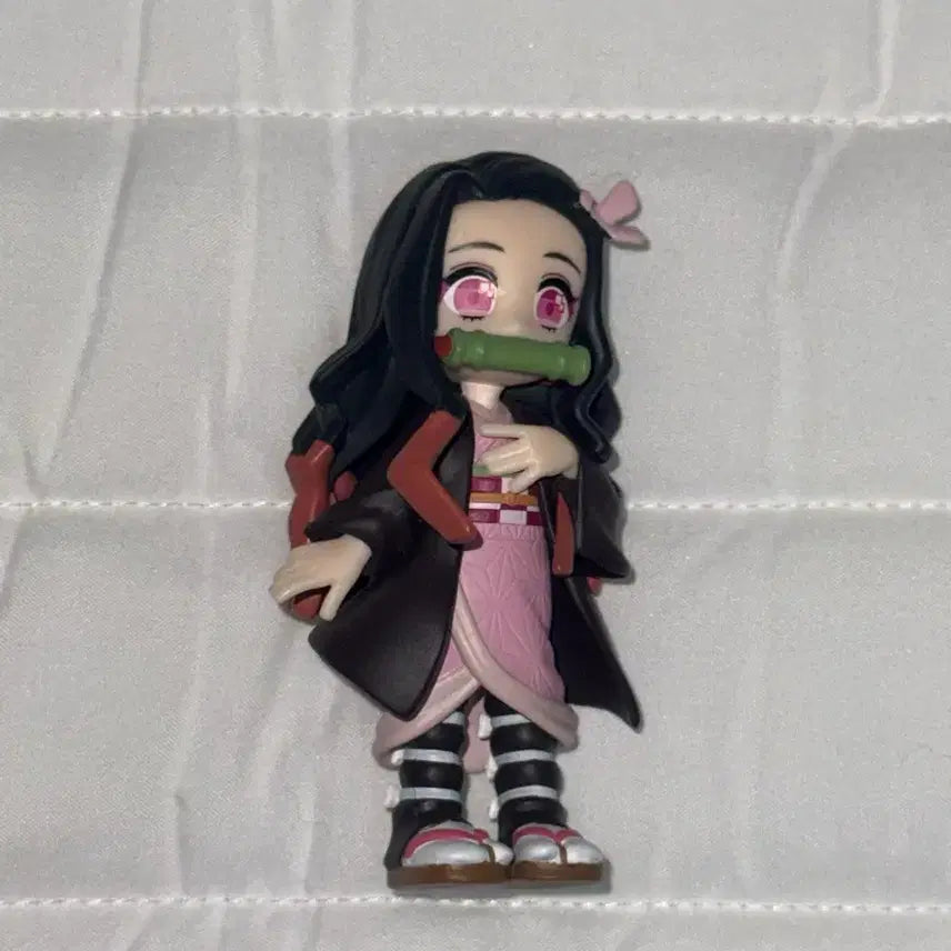 [BUNJANG] Demon Slayer Nezuko Figure / 귀멸의칼날 네즈코 팔버스 피규어