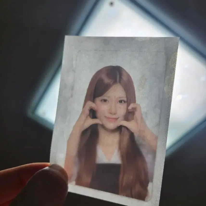 [BUNJANG] ReSene CU Bread Photocard Sena / 리센느 cu 빵 포토카드 포카 제나