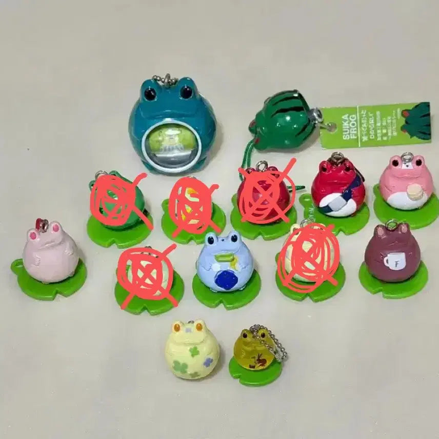 [BUNJANG] Retro Frog Style Leaf Keychain Collection / 고전 프로그 스타일 잎사귀 키링 모음