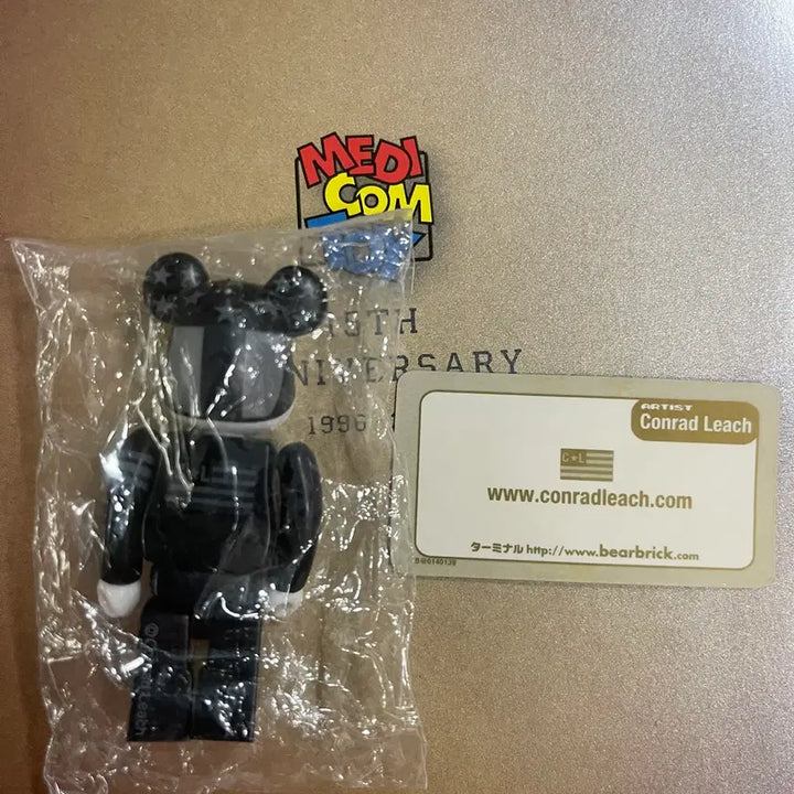 [BUNJANG] Bearbrick 14th Series Artist Conrad Rich Item / 베어브릭 14탄 아티스트 콘래드 리치