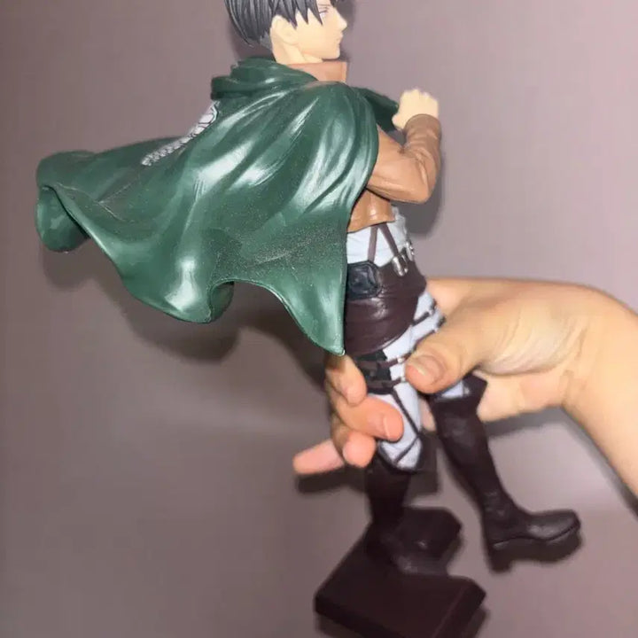 [BUNJANG] Attack on Titan Levi Ackerman Figure / 진격거인 리바이 피규어