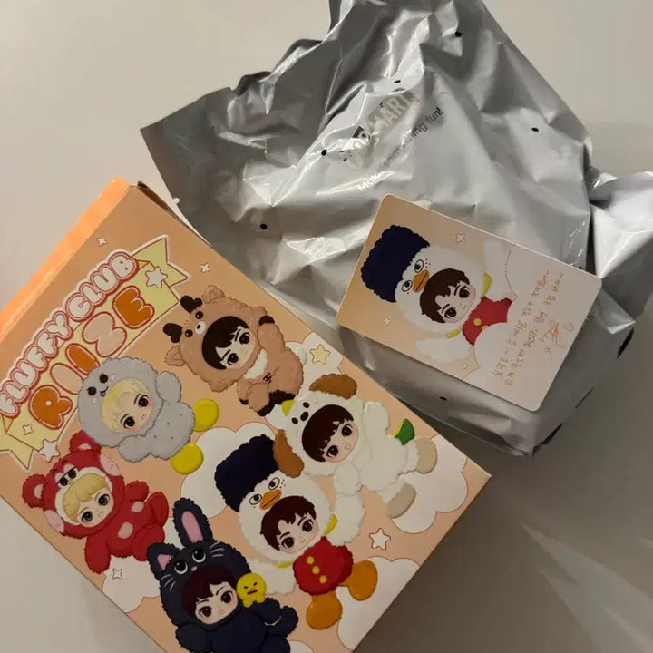 [BUNJANG] Pop Mart RIIZE Ddalbyeongyi Vinyl Doll (Sealed) / 팝마트 라이즈 똘병이 비닐 미개봉