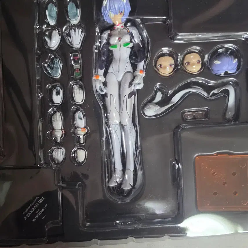 [BUNJANG] Evangelion Figure Bundle Set (8 Types) - Rei &amp; Asuka / [정품] 에반게리온 피규어 8종 일괄 판매 / 레이 아스카