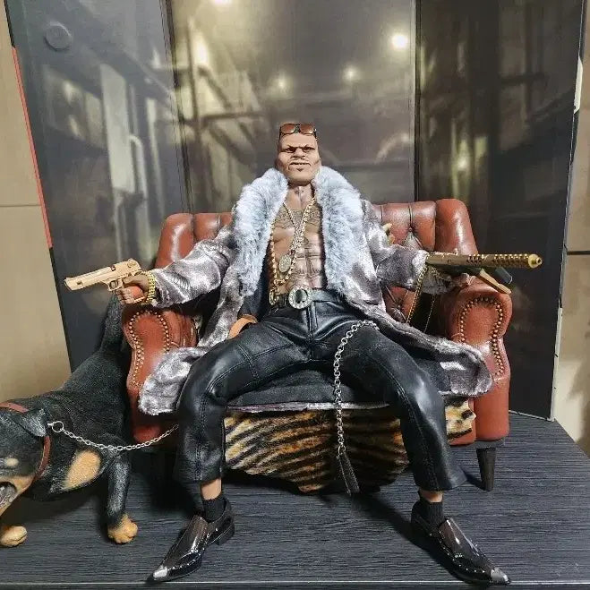 [BUNJANG] Gangster Kingdom Figure / 갱스터 킹덤 12인치 피규어
