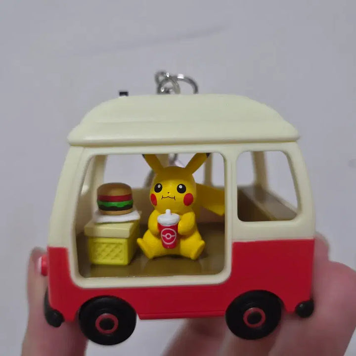 [BUNJANG] Lotte x Pokemon Pikachu Camping Car / 롯데리아 캠핑카 포켓몬 피카츄