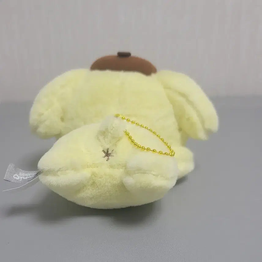 [BUNJANG] Sanrio Pompompurin Lying Plush Keychain Bag Charm / 산리오 폼폼푸린 라잉 인형 키링 가방고리 열쇠고리 뽑기 정품
