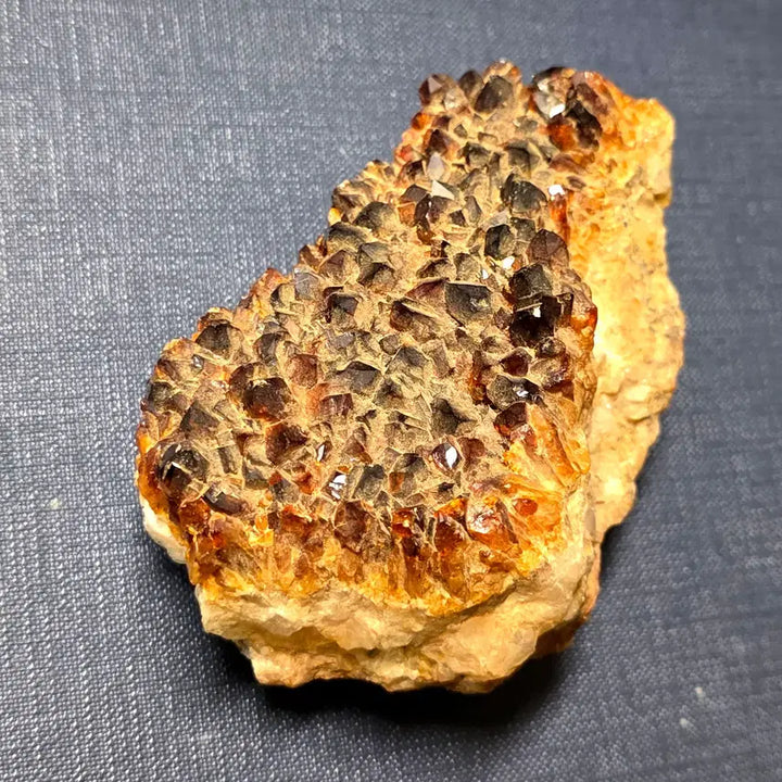 [BUNJANG] Natural Citrine Cluster (Prosperity/Interior Decor) / [천연 원석] 반짝임이 좋은 황수정(시트린) 클러스터 (재물운/인테리어)