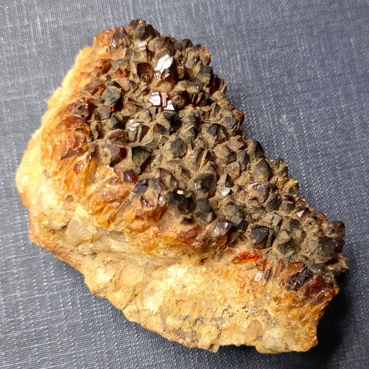 [BUNJANG] Natural Citrine Cluster (Prosperity/Interior Decor) / [천연 원석] 반짝임이 좋은 황수정(시트린) 클러스터 (재물운/인테리어)