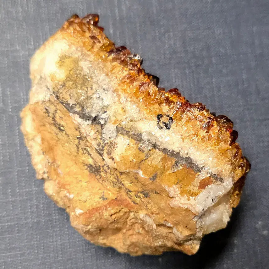 [BUNJANG] Natural Citrine Cluster (Prosperity/Interior Decor) / [천연 원석] 반짝임이 좋은 황수정(시트린) 클러스터 (재물운/인테리어)