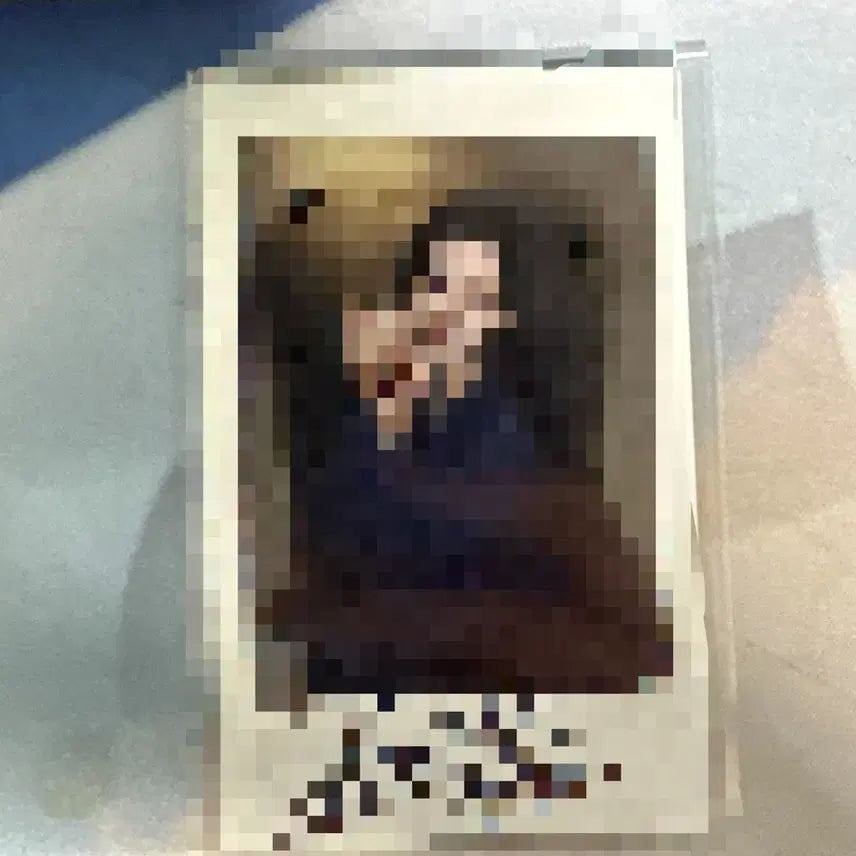 [BUNJANG] ifeye KASIA Signed Polaroid / ifeye KASIA Signed Polaroid 이프아이 카시아 사인폴라로이드