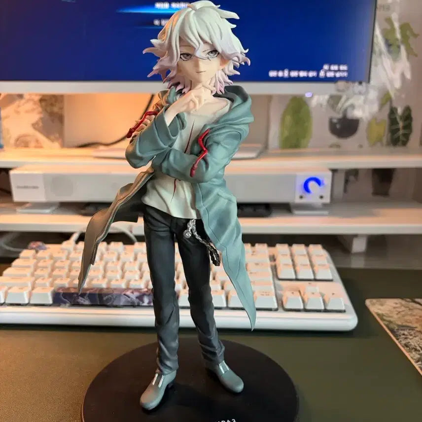 [BUNJANG] Danganronpa Nagito Komaeda 1/7 Scale Figure / 단간론파 알제논 모치즈키 케이 코마에다 나기토 1/7 피규어