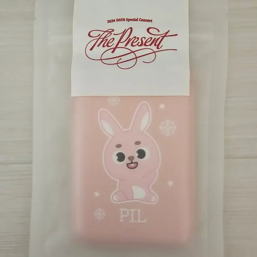 [BUNJANG] Day6 Denimals Magnet Card Holder Phil (Sealed) / [미개봉 원가이하] 데이식스 데니멀즈 마그넷 카드지갑 필