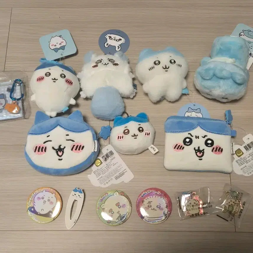 [BUNJANG] Hachiware, Chiikawa, Momonga Plush Set with Accessories / 하치와레 치이카와 모몽가 인형 일괄