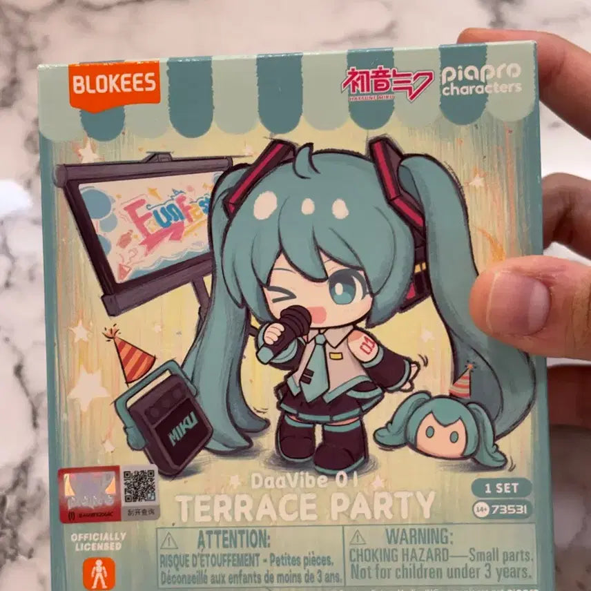 [BUNJANG] Bloque Terrace Party Vocaloid Figure Luka / 블로키 테라스파티 보컬로이드 피규어 루카