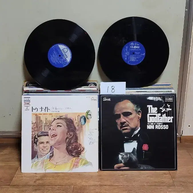 [BUNJANG] Bundle Set 50 LP Records (Mixed Condition, Import) / LP 음반 50장 일괄판매 (18 LP 턴테이블 오디오 앰프 스피커