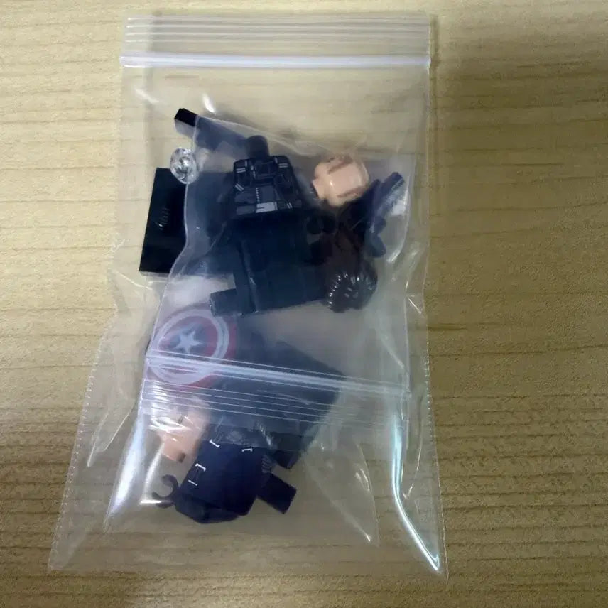 [BUNJANG] LEGO Marvel Bucky Barnes Minifigure Bundle Set / 레고 마블 버키 미니피규어 일괄