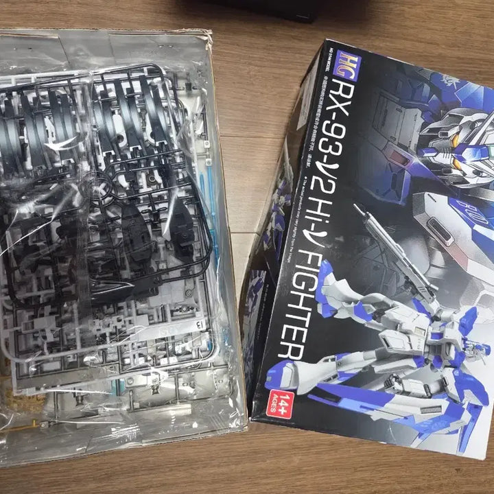 [BUNJANG] Great Wall Hobby HG Hi-Nu Gundam Plastic Model Kit / 대륙건담 hg 하이뉴