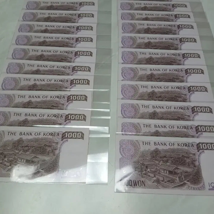 [BUNJANG] Second Series 1,000 Won Banknotes (22 Consecutive Notes) / 2차천원권 지폐 22장 연번