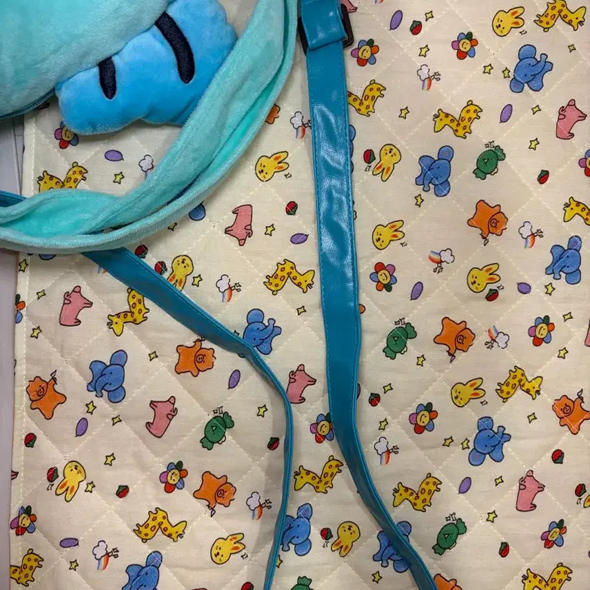 [BUNJANG] Hangyodon Face Crossbody Bag / 한교동 페이스 크로스백