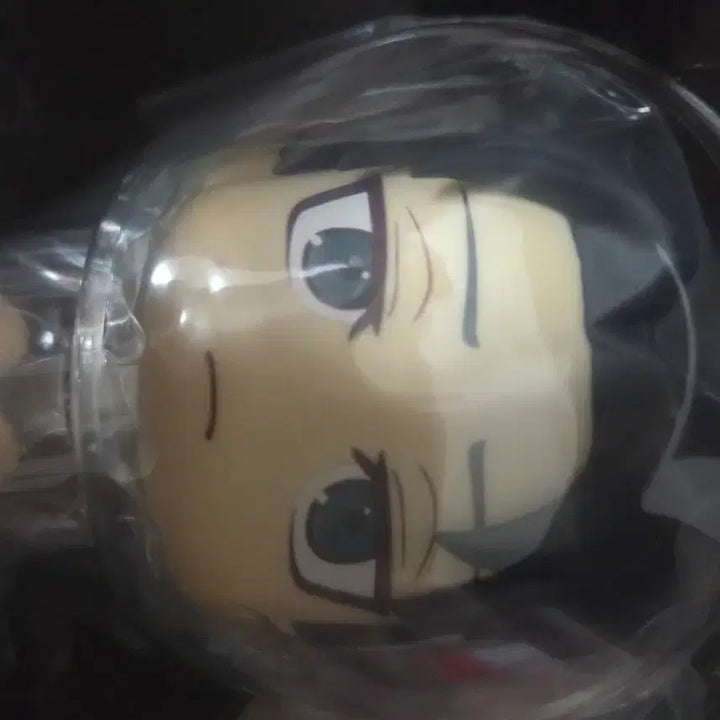 [BUNJANG] Attack on Titan Levi Eren Look-Up Bundle Set (Unsealed) - Includes Special Cushion / [미개봉, 특전포함] 진격의 거인 리바이 에렌 룩업 일괄