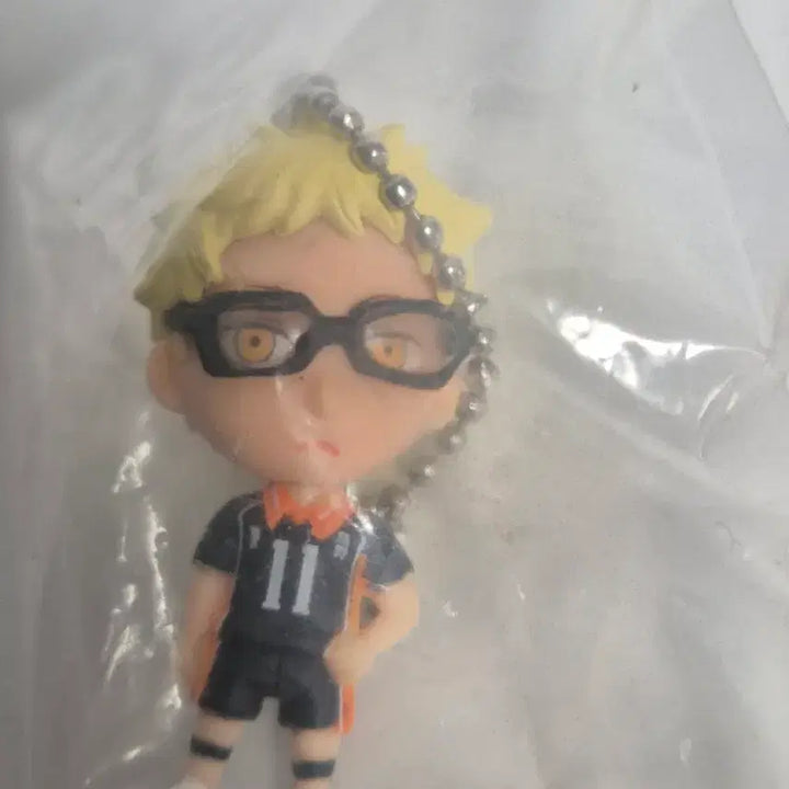 [BUNJANG] Haikyuu!! Tsukishima Kei Gacha Keychain Mini Figure / 하이큐 가챠 키링 츠키시마 케이 미니피규어