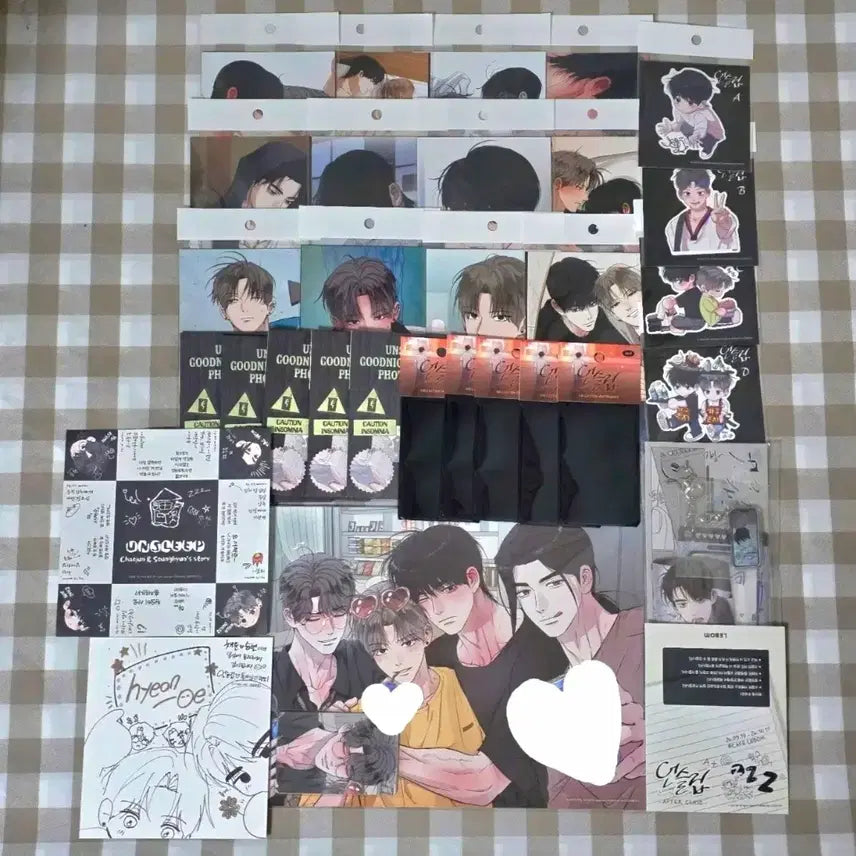 [BUNJANG] LE SSERAFIM Unforgiven Photocard Holder Package Bundle Set / 반택무료) 레봄 언슬립 md 미개봉 집들이 포스터 사진팩 컬렉션 포토카드 sms 포카홀더 조각스티커 인화사진 입특 특전 포토카드 등 일괄