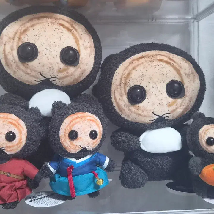 [BUNJANG] Ggomsali Doll Bundle Set / 동궁 꺼먹살이 인형 일괄 판매
