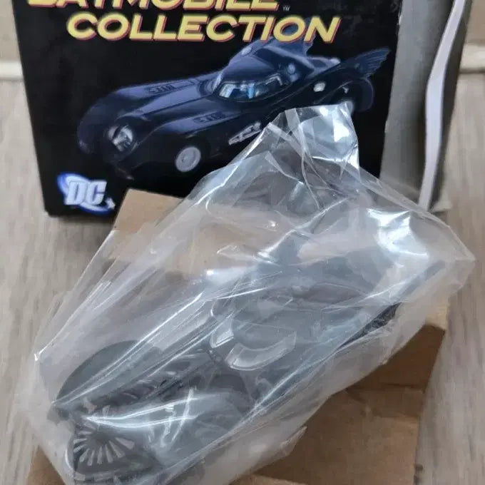 [BUNJANG] Tomica Limited Batmobile Collection / 토미카 리미티드 배트모빌 컬렉션