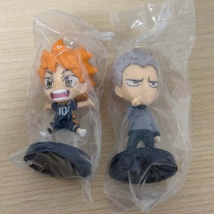 [BUNJANG] Haikyu!! Figure &amp; Hand Mirror Bundle Set / 하이큐 피규어, 손거울
