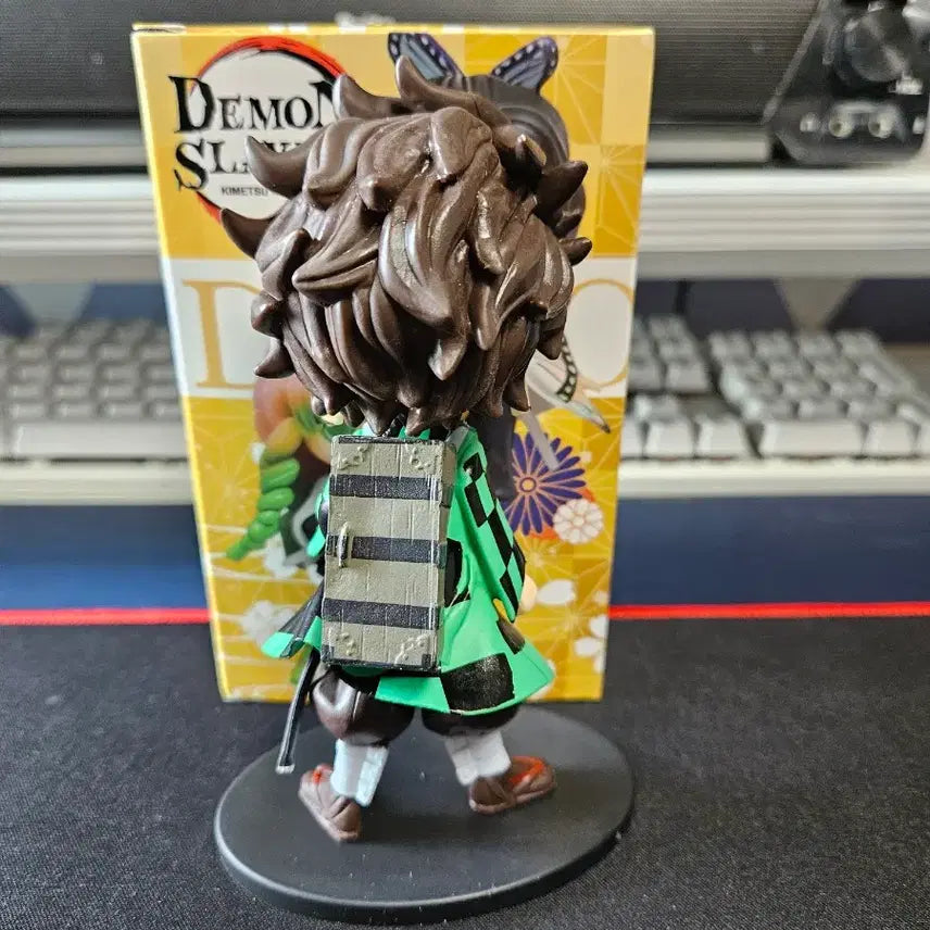 [BUNJANG] Demon Slayer Tanjiro Figure / 귀멸의 칼날 탄지로 피규어 팝니다
