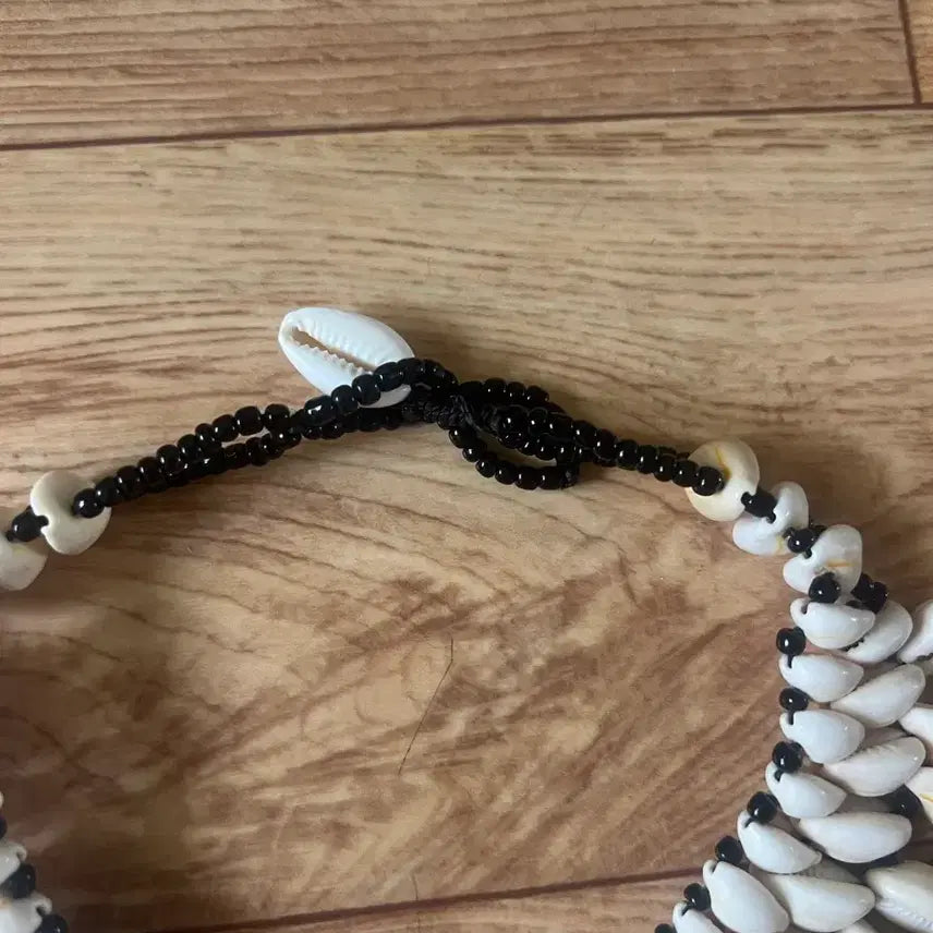 [BUNJANG] African Shell Necklace / 아프리카 조개 목걸이