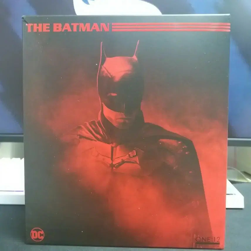 [BUNJANG] Mezco 1:12 The Batman / 메즈코 1:12 더 배트맨