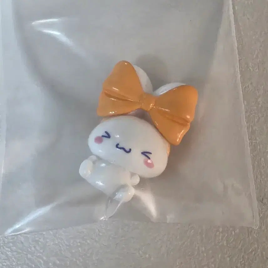 [BUNJANG] Sanrio Bath Bomb Random Figure Cinnamonroll / 산리오 입욕제 배쓰밤 랜덤 피규어 시나모롤